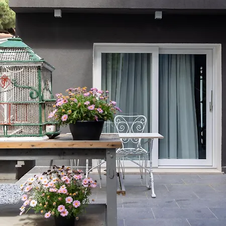 Monti Suites&aparts Bed & Breakfast