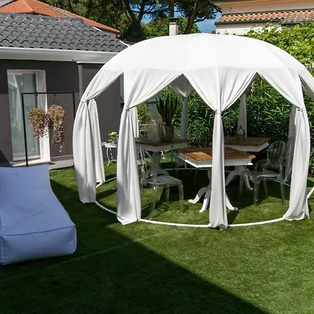 B&B Monti Suites&aparts 4*