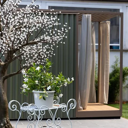 Monti Suites&aparts Bed & Breakfast