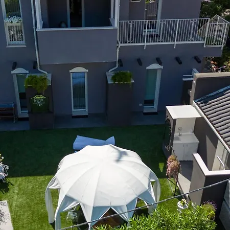 Monti Suites&aparts 4*