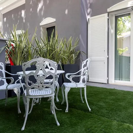 Monti Suites&aparts 4*