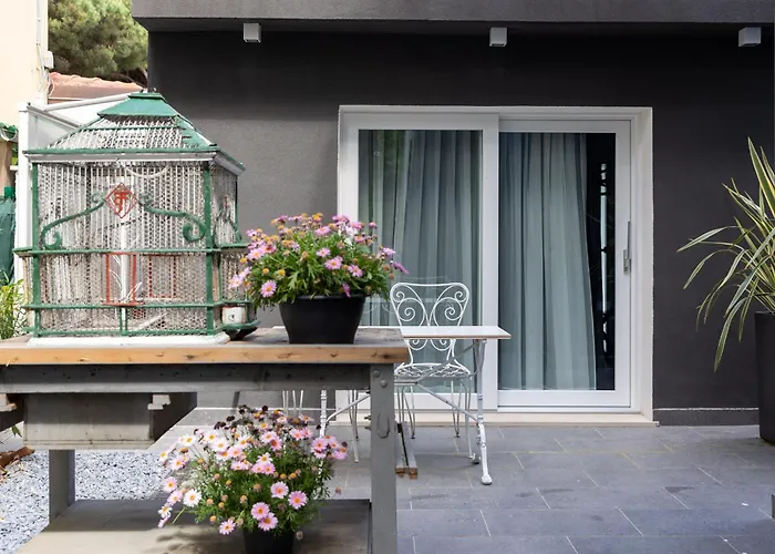 Monti Suites&aparts Отель типа 