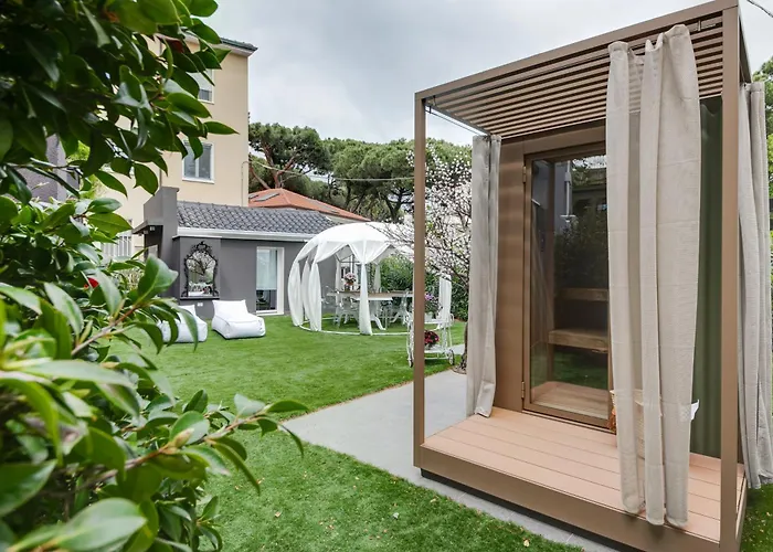 Monti Suites&aparts 4*